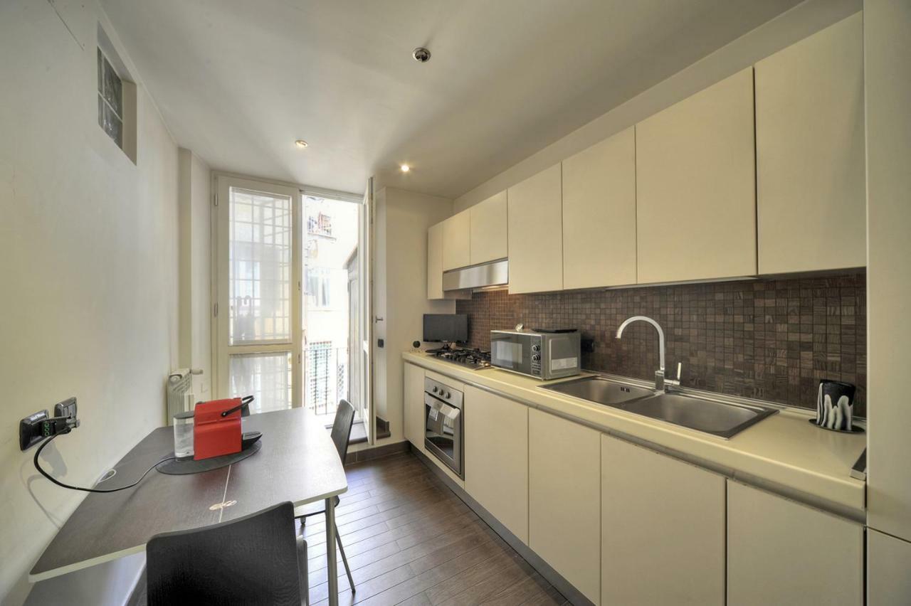 Rome Luxury House - The Suite ภายนอก รูปภาพ